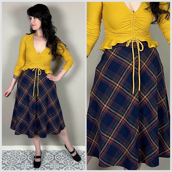 Vintage Dresses & Skirts - Vintage 1970s Wool Plaid A-Line Midi Skirt
